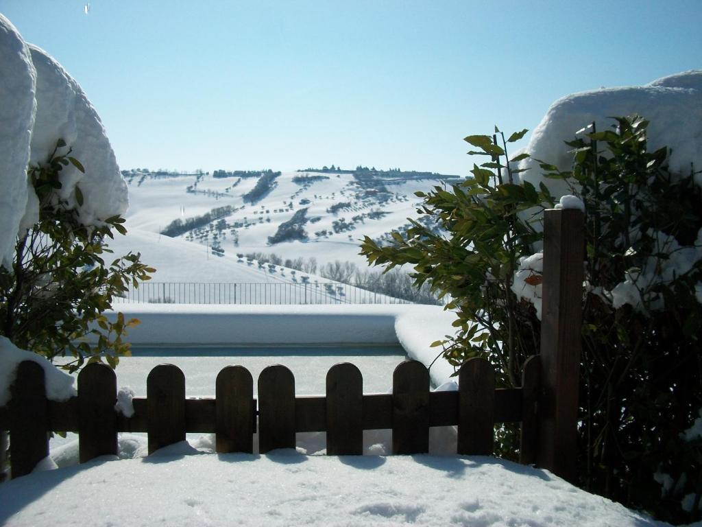 Country-House Pecora Nera Guest House Mosciano Sant'Angelo Exterior photo